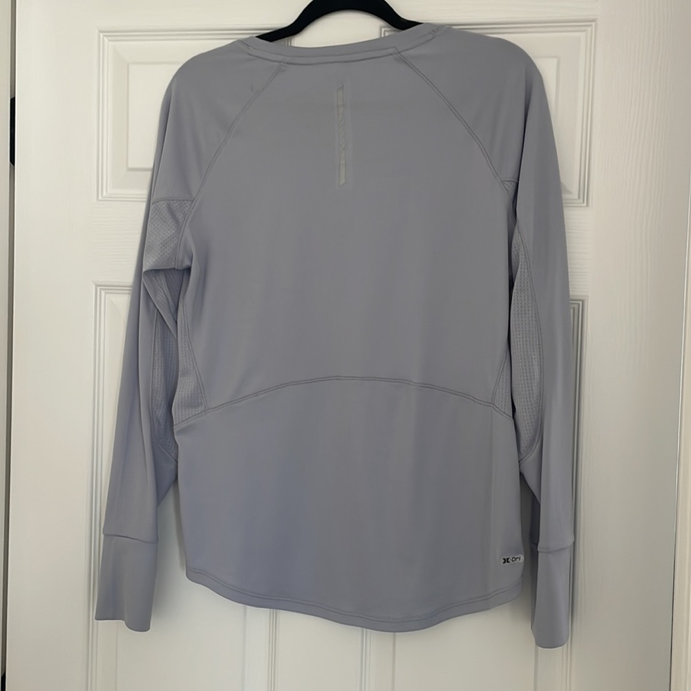 Ladies RBX athletic dri fit shirt - XL - Picture 2 of 3